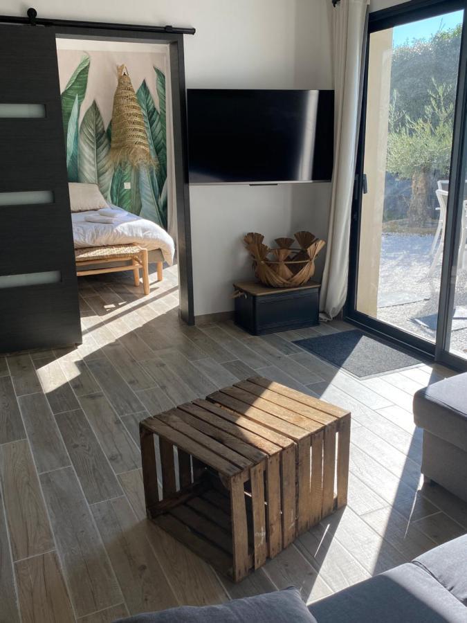 Petit Nid Douillet En Luberon Avec Spa Ansouis Ngoại thất bức ảnh