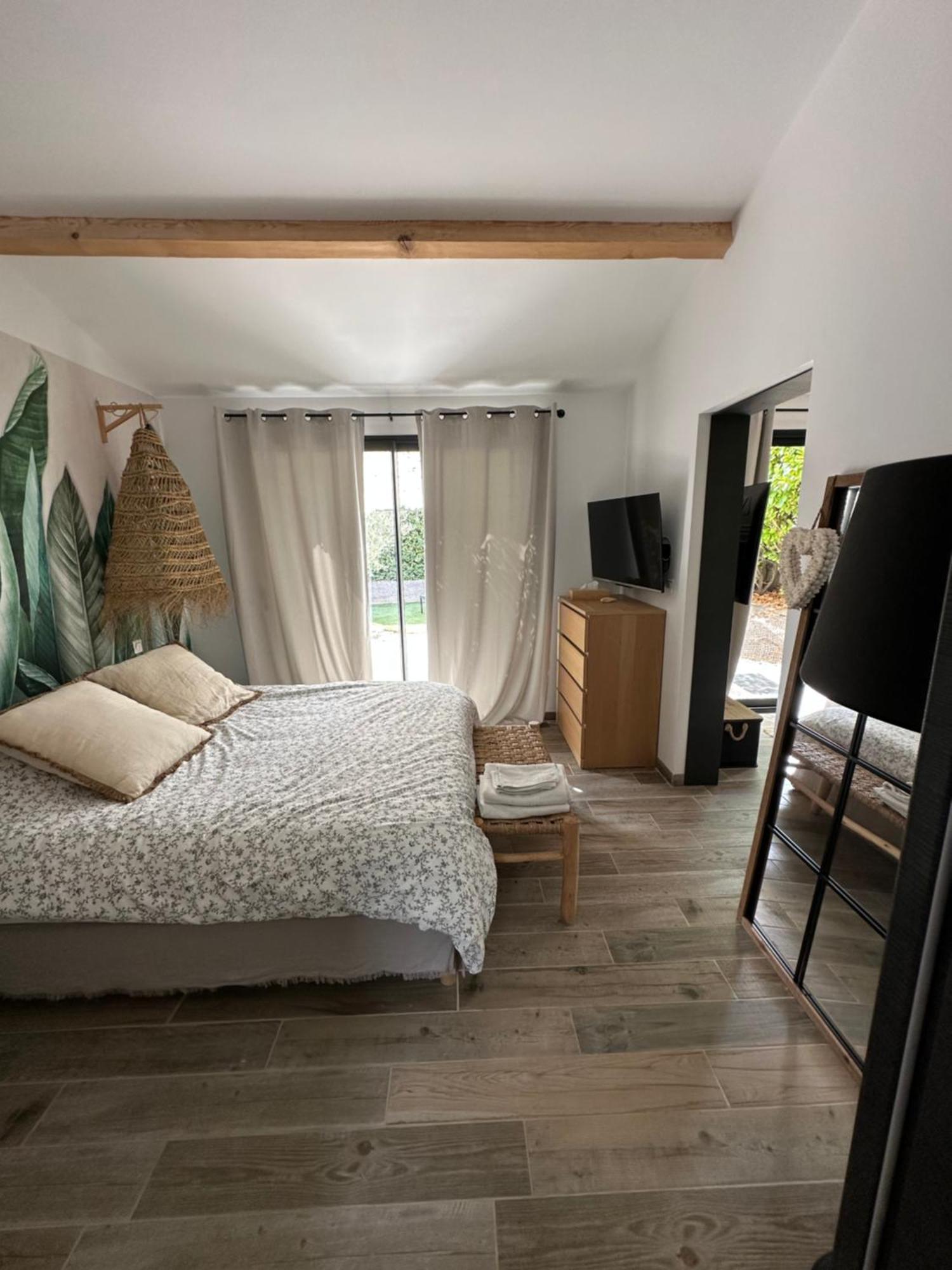 Petit Nid Douillet En Luberon Avec Spa Ansouis Ngoại thất bức ảnh
